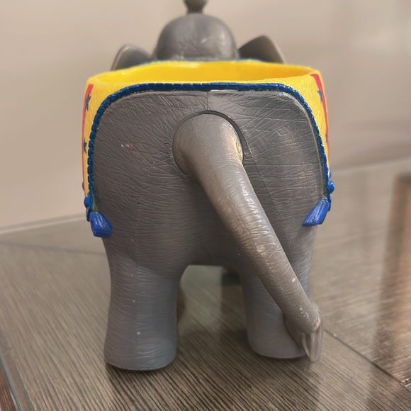 RINGLING BROS BARNUM CIRCUS THE GREATEST SHOW ON EARTH PLASTIC ELEPHANT CUP MUG - Picture 6 of 14